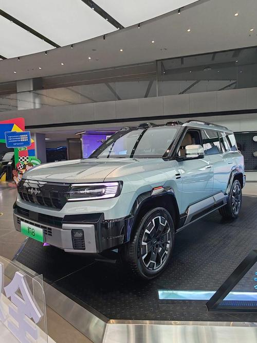 惠州龙门县跃富贝企业管理咨询比亚迪方程豹硬派越野的爆款，英菲尼迪35周年与你共成长